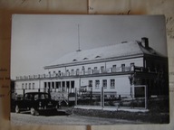 Garbów / Dom Kultury - Wołga GAZ - 21 - stara pocztówka z PRL