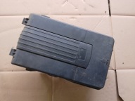 OBUDOWA OSŁONA AKUMULATORA VW Passat Tiguan Golf VI A3 3C0915443A 05-16R