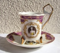 Finezyjna filiżanka z portretem do espresso / mokki na nóżkach wysokie ucho