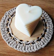 Świeczka Walentynkowa, świeczka sojowa spiralne Serce, prezent Dzień Kobiet