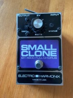 ELECTRO HARMONIX EH-4600 SMALL CLONE FULL-CHORUS