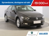 VW Passat 2.0 TDI, Salon Polska, Klima