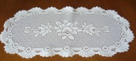 owalna serwetka/bieżnik wzór kwiaty 56x29 cm