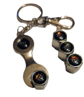 Nakrętki metalowe na wentyle czapki 4x plus breloczek brelok AUDI