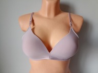 Śliczny biustonosz HANA modelujący EUR 95B UK 42B jasny róż