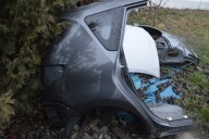 prawy tylny błotnik toyota verso 2010