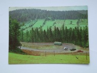 Serpentyny na trasie Szczyrk - Wisła - pocztówka z 1977 r