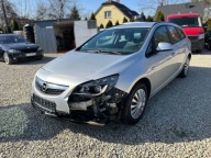 Opel Astra J 2.0 Diesel 160KM ROK 2011