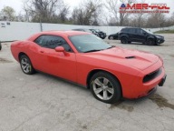 Dodge Challenger 2015 DODGE CHALLENGER SXT 3.6 Benzyna 305KM