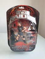 Figurka Playmates Toys LARA CROFT W BOJOWYM SPRZĘCIE TRENINGOWYM LARA CROFT