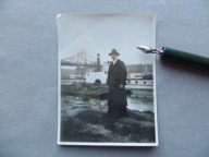 LWÓW RZEKA STATEK BARKA MOST KSIĄDZ FOTOGRAFIA 1931 przedw.