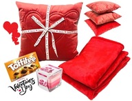 SŁODKI ZESTAW Walentynki KOC PODUSZKA DELIKATNY