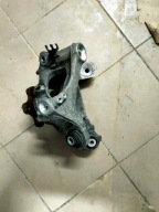 BMW G11 ZWROTNICA PIASTA LEWY TYŁ 6865661