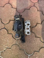 Łapa mocowanie silnika lewa Toyota Yaris IV / Cross