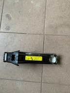 LEWAREK PODNOŚNIK FABRYCZNY RENAULT CLIO III / MODUS 8200682541 8200682541A