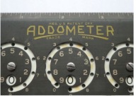 Zabytkowy przyrząd do liczenia Addometer