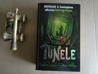 Tunele Brian Williams, Roderick Gordon