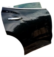 Drzwi tylne prawe Maserati Levante 2020r. kolor 815 nero ribelle
