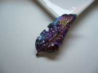 ELEGANCKA BROSZKA LIŚĆ LISTEK KRYSZTAŁKI