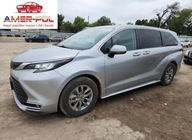 Toyota Sienna XLE 2022 2.5l 2.5 Hybryda 245KM