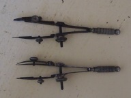 Cyrkiel szkolny i zerownik dawnego ucznia.