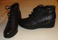 botki czarne na niskiej platformie, skóra naturalna 38 bez ocieplenia