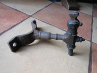 STARY MOSIĘŻNY KRAN SZPUNT DO BECZKI