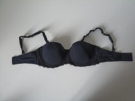 Śliczny markowy biustonosz Ella M 80C