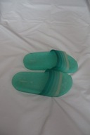 RESERVED KLAPKI ROZM 37