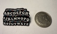 Pin przypinka Alfabet Stranger Things