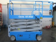 Podnośnik nożycowy zwyżka 10 m Genie GS2632 NOWE BATERIE UDT