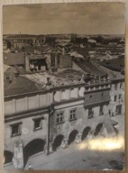 TARNÓW - Podcienia w rynku