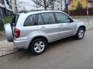 TOYOTA RAV-4 2,0 D4D