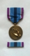 Medal USArmy - HUMANITARIAN SERVICE MEDAL z baretką