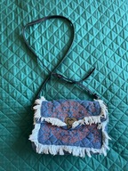 fikuśna torebka Desigual