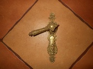 ŁADNA STARA KLAMKA MOSIĘŻNA Z SZYLDEM