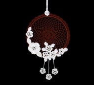 Zawieszka ozdoba na okno szydełkowa 20cm (Z207)