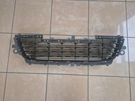 PEUGEOT 2008 KRATKA ZDERZAKA PRZÓD ŚRODKOWA LIFT 9678059477 4G/LU650JR