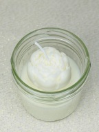 Świeczka sojowa na Dzień Mamy, bezzapachowa piwonia w szkle