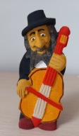 Rzeźba z drewna figurka Żyd z kontrabasem 10 cm