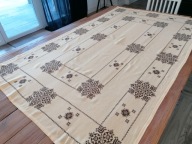 BAWEŁNIANY RĘCZNIE HAFTOWANY KRZYŻYKIEM OBRUS WYKOŃ. MEREŻKĄ 120x196 nr.44