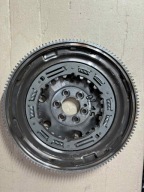 AUDI Q2 KOŁO DWUMAS SPRZĘGŁO AUTOMAT 1.5 TSI 04E105266K