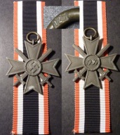 Kriegsverdienstkreuz 2 klasy z mieczami. KVK Krzyż zasługi sygnowany 127