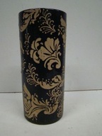 klasyczny wazon ceramiczny z żłobieniami