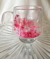 KUBEK SZKŁO TERMICZNY 3D SUSZONE KWIATY WIŚNI PODWÓJNE DNO KWIATKI
