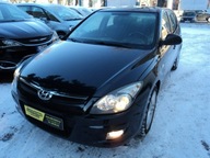 Hyundai i30 sprzedam ładnego HYUNDAIA i30 1.6 b
