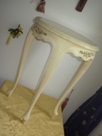 UROCZY STOLIK KAWOWY KWIETNIK