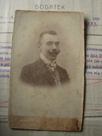 Lwów - stare zdjęcie kartonikowe - mężczyzna , wąsy
