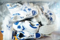 18 par sportowych butów dziecięcych KP85 trampki