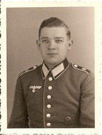 WEHRMACHT TRZECIA RZESZA -zdjęcie -ŻOŁNIERZ PORTRET -mały format
